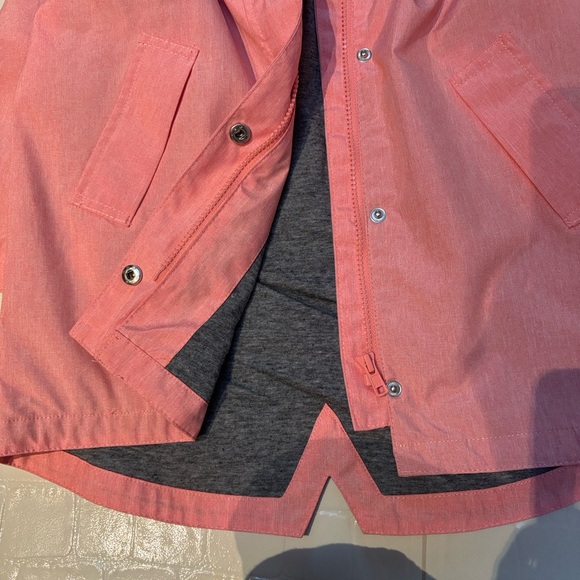 US 9-10 Gosoaky Ruffled Outproof Jacket - Picture 9 of 9